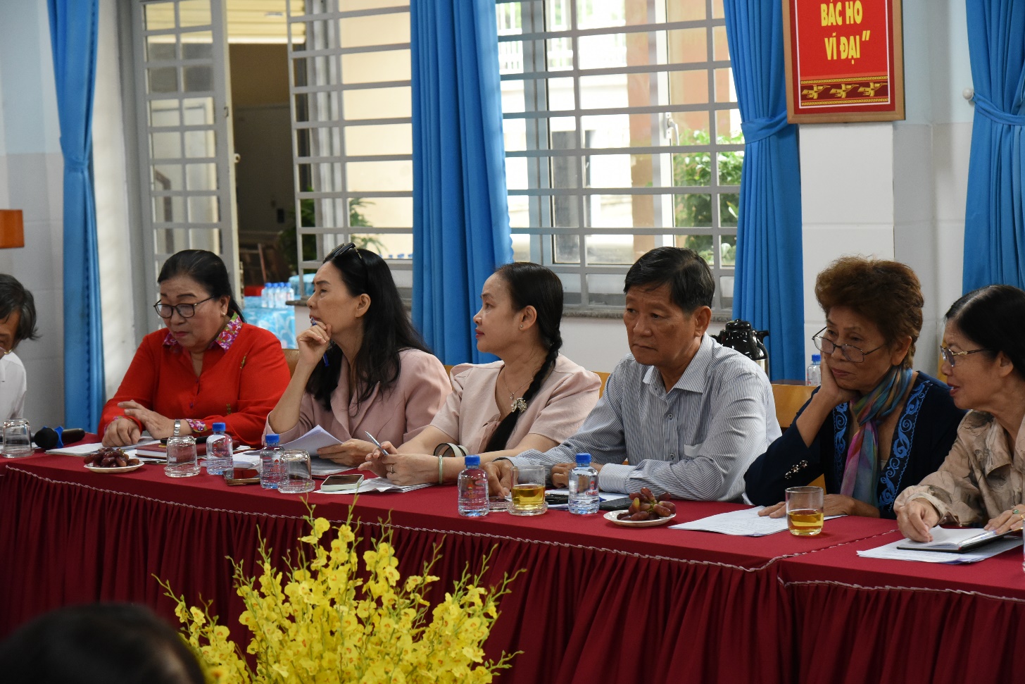 HỘI NGHỊ BAN THƯỜNG VỤ HỘI CỰU GIÁO CHỨC TẠI DĨ AN