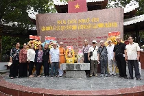 Viếng nhà Bia Đồi 82, Tân Biên, Tây Ninh - Thơ Nguyễn Xuân Trường