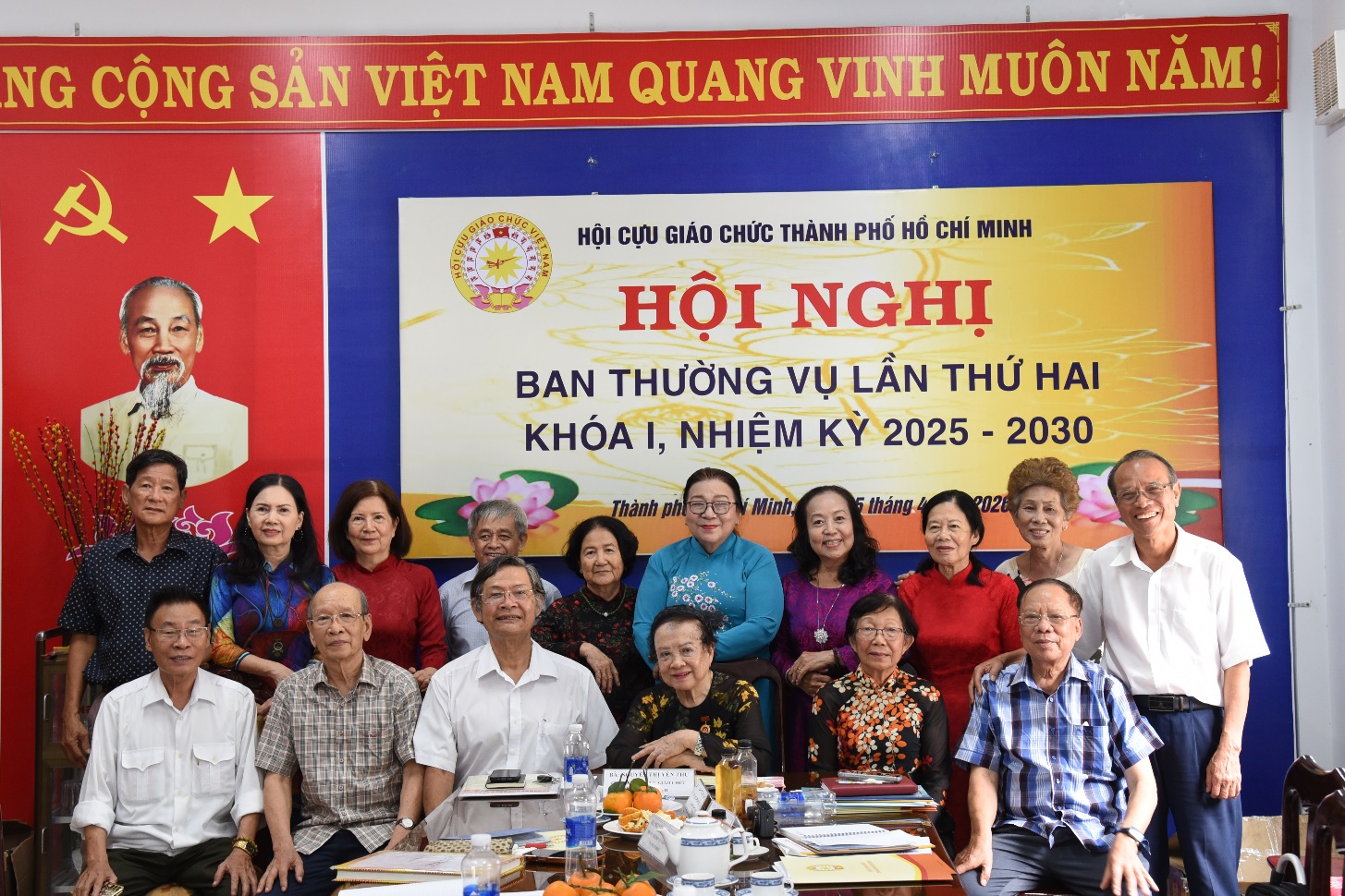 HỘI NGHỊ BAN THƯỜNG VỤ LẦN II