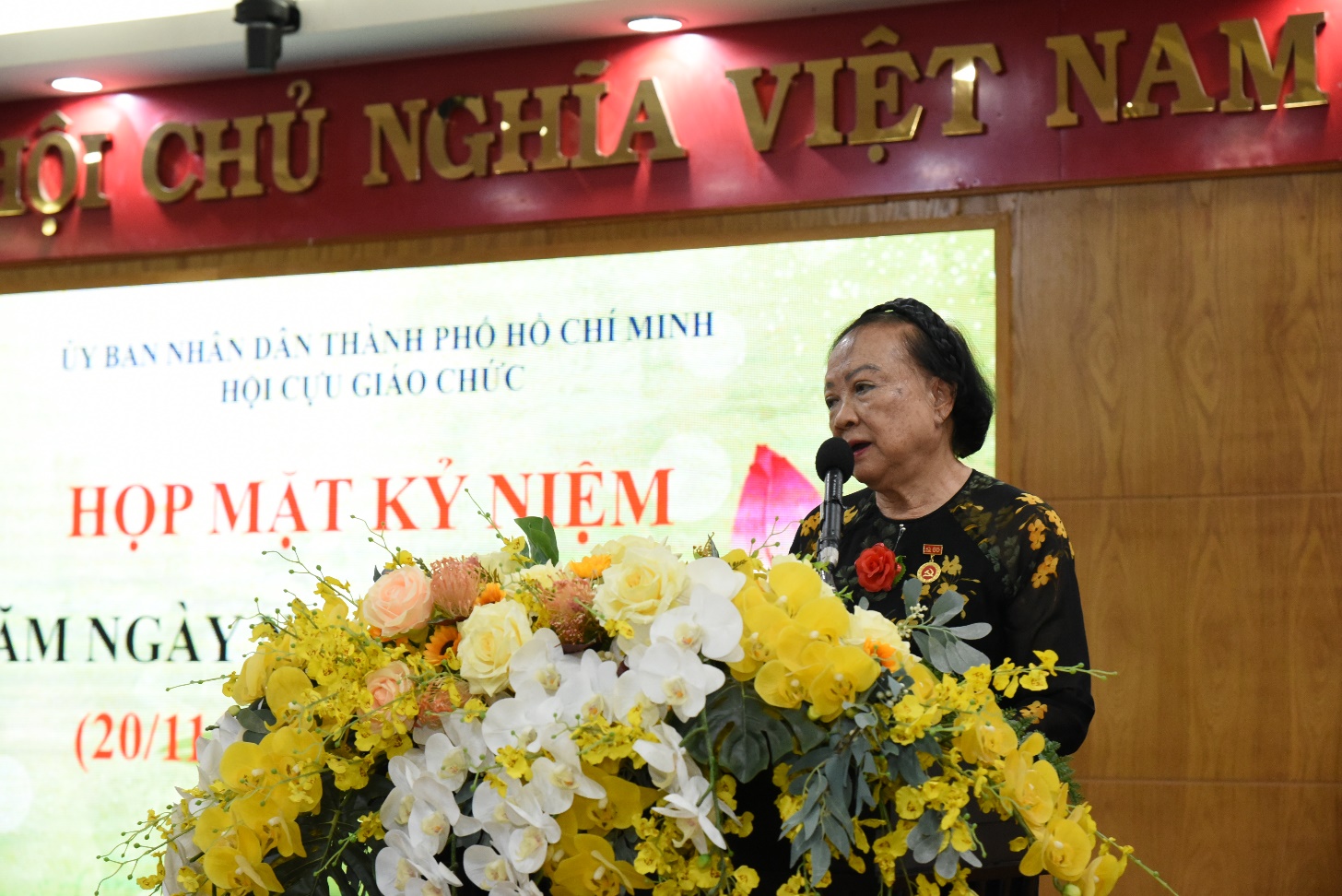 HỌP MẶT NHÀ GIÁO 20