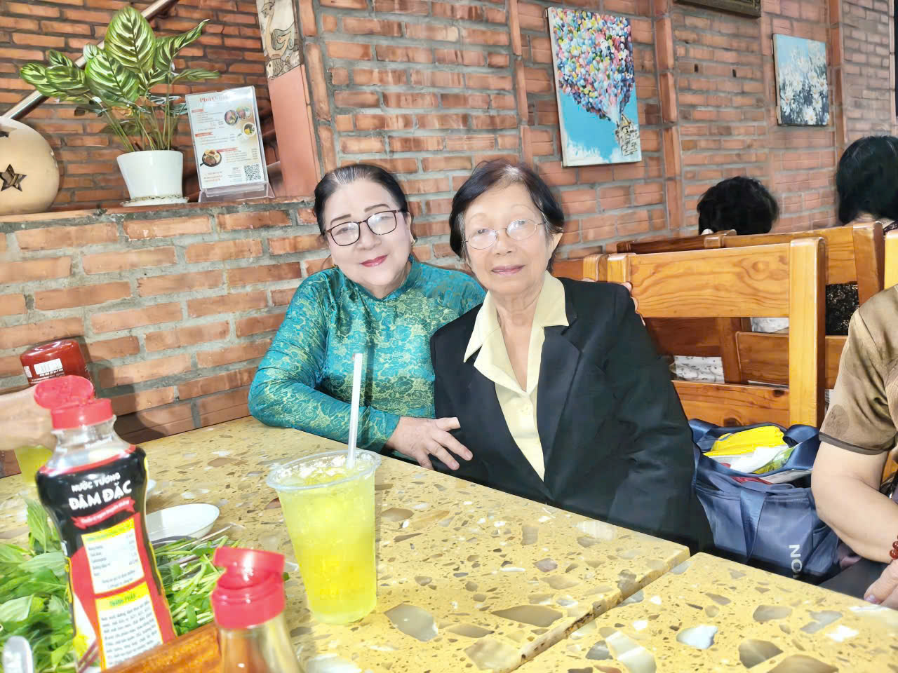 Ngày 28