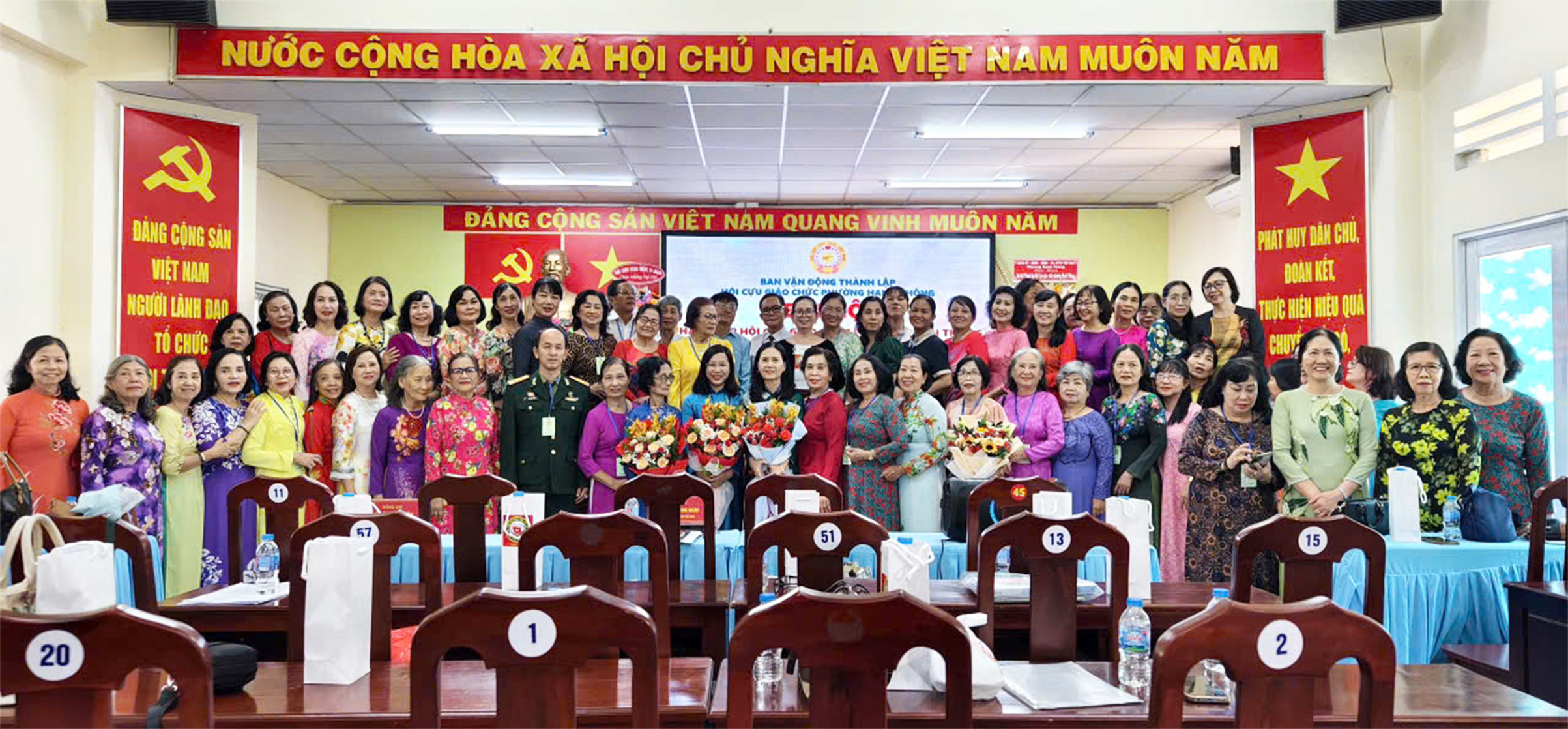 Hội cựu giáo chức Phường Hạnh Thông