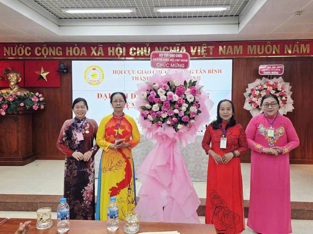 HÌNH ẢNH HOẠT ĐỘNG HỘI CỰU GIÁO CHỨC PHƯỜNG TÂN BÌNH