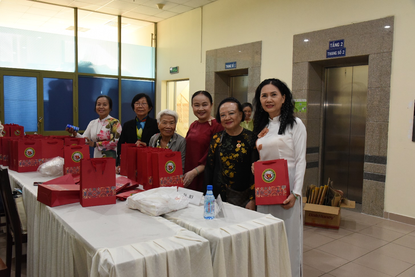 HỌP MẶT NHÀ GIÁO 20