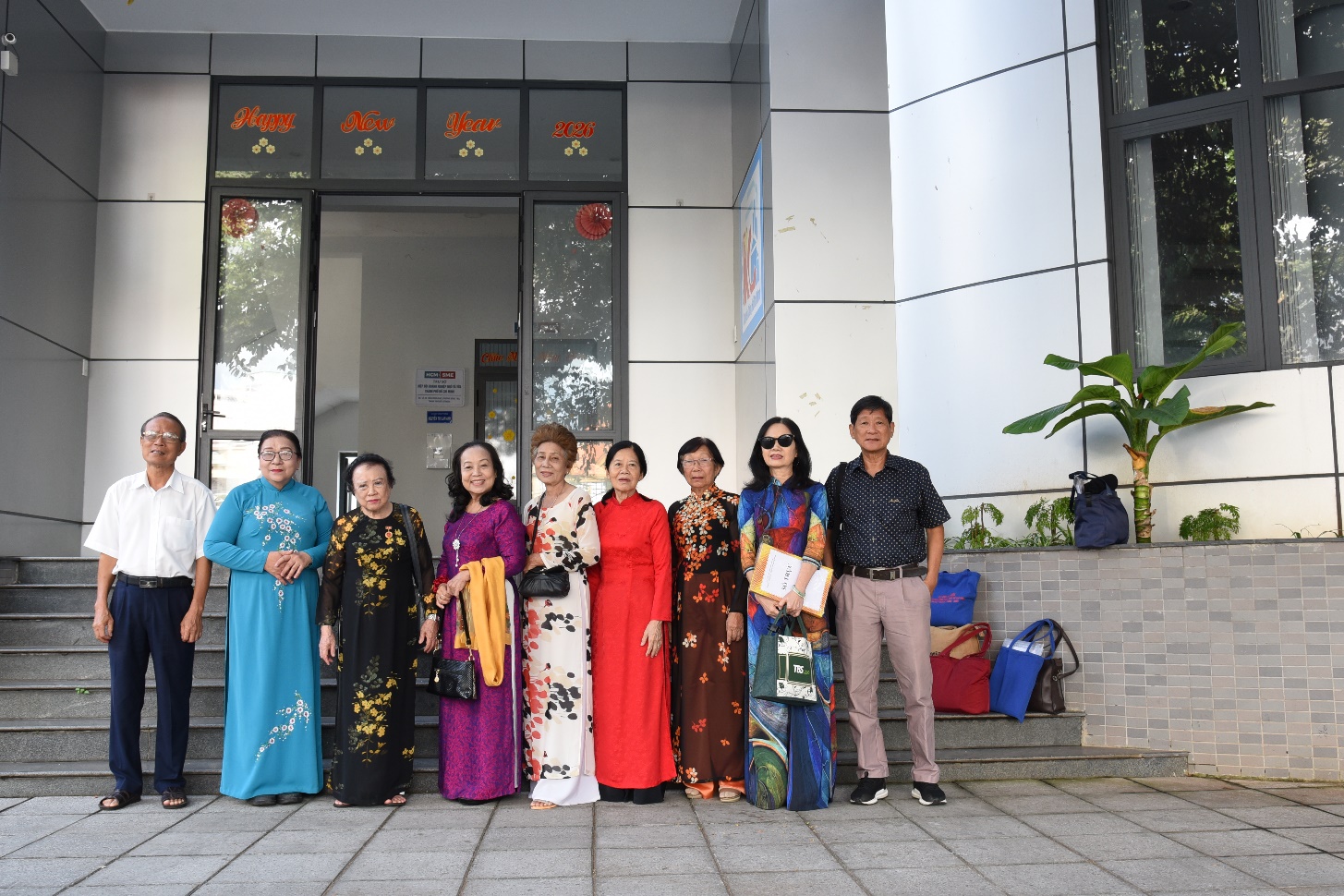HỘI NGHỊ BAN THƯỜNG VỤ LẦN II