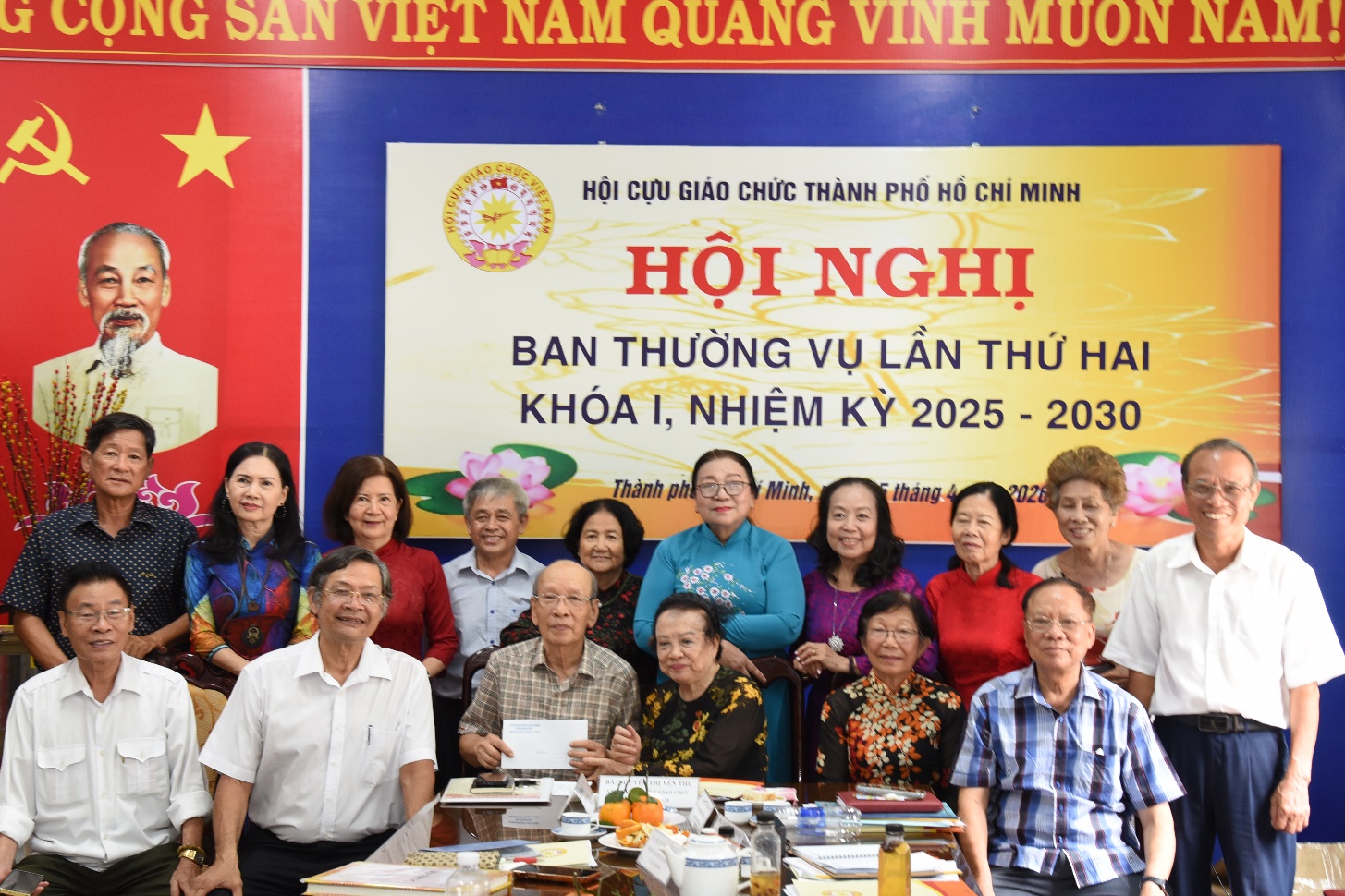 HỘI NGHỊ BAN THƯỜNG VỤ LẦN II