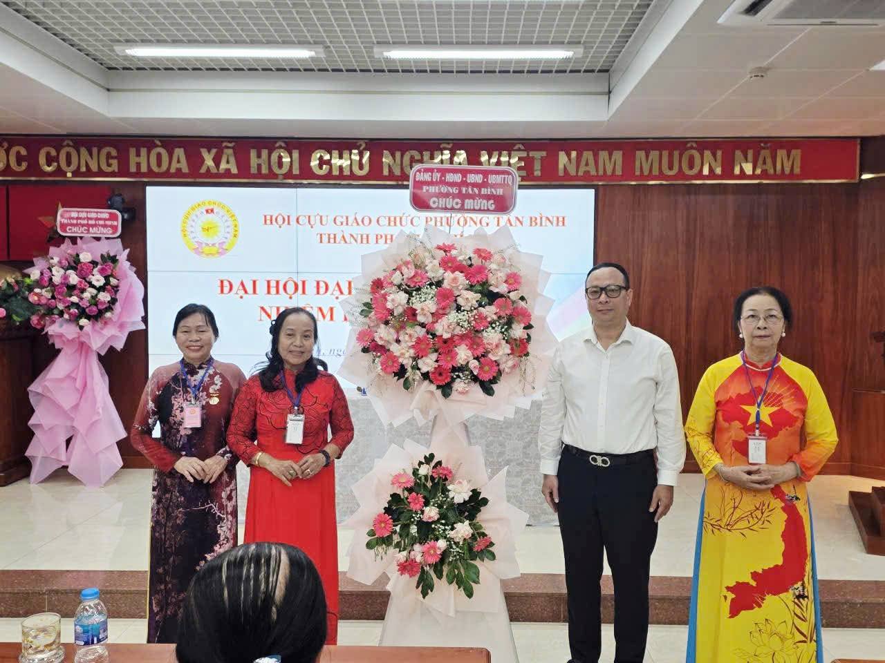 ĐẠI HỘI ĐẠI BIỂU HỘI CỰU GIÁO CHỨC PHƯỜNG TÂN BÌNH LẦN THỨ I