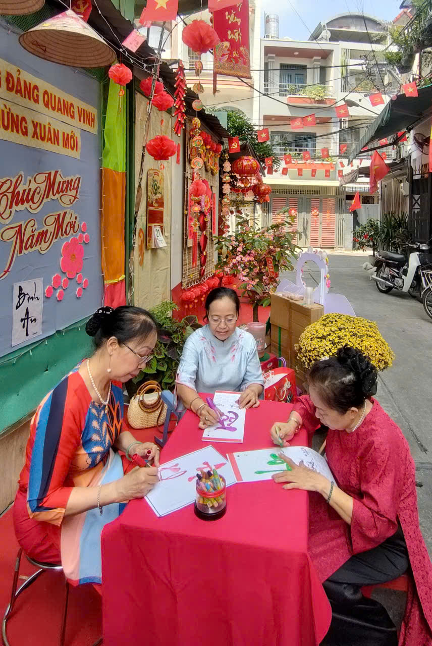 HÌNH ẢNH HOẠT ĐỘNG HỘI CỰU GIÁO CHỨC PHƯỜNG TÂN BÌNH