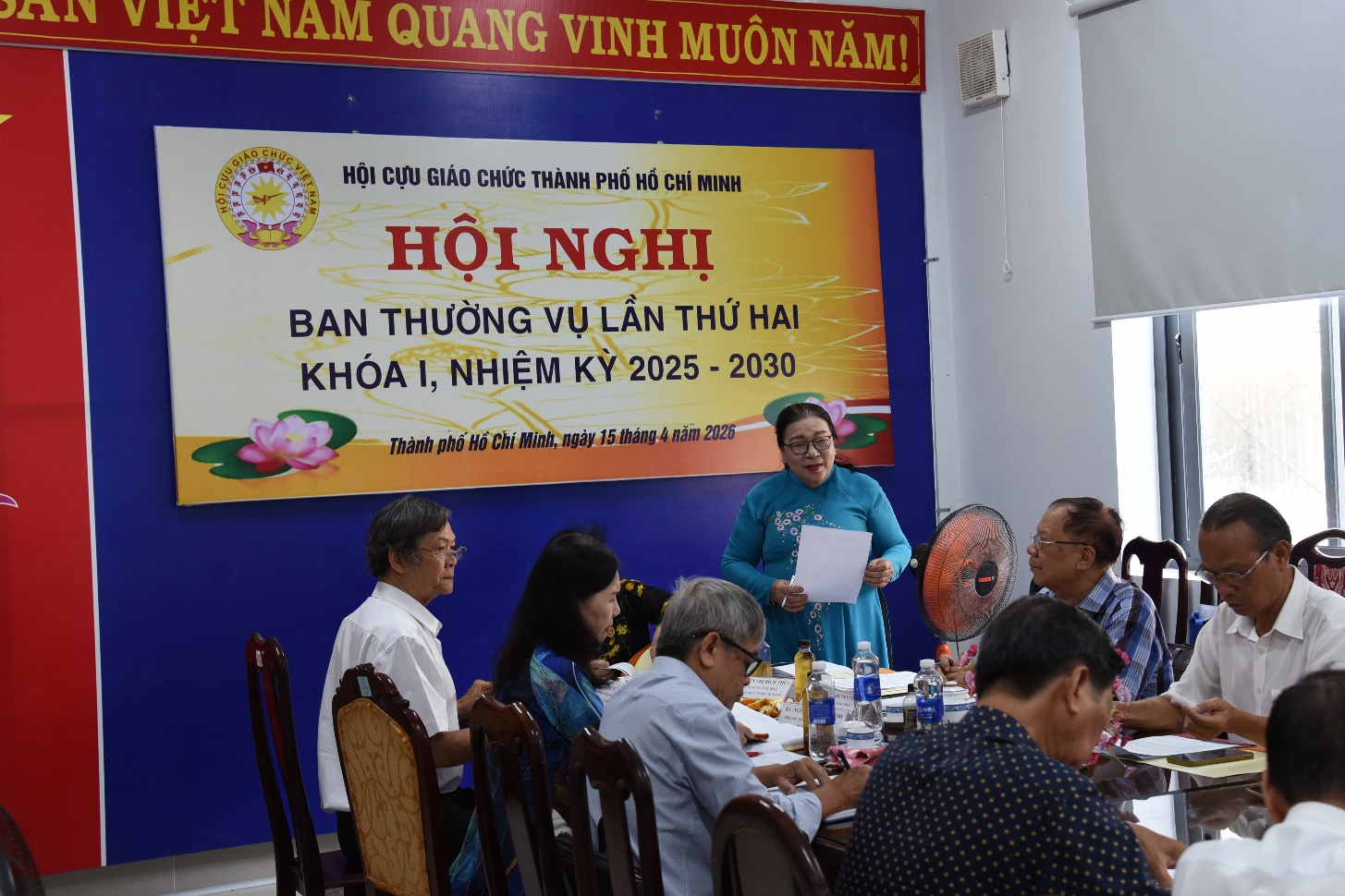 HỘI NGHỊ BAN THƯỜNG VỤ LẦN II - THÀNH PHỐ BIỂN CHÀO ĐÓN