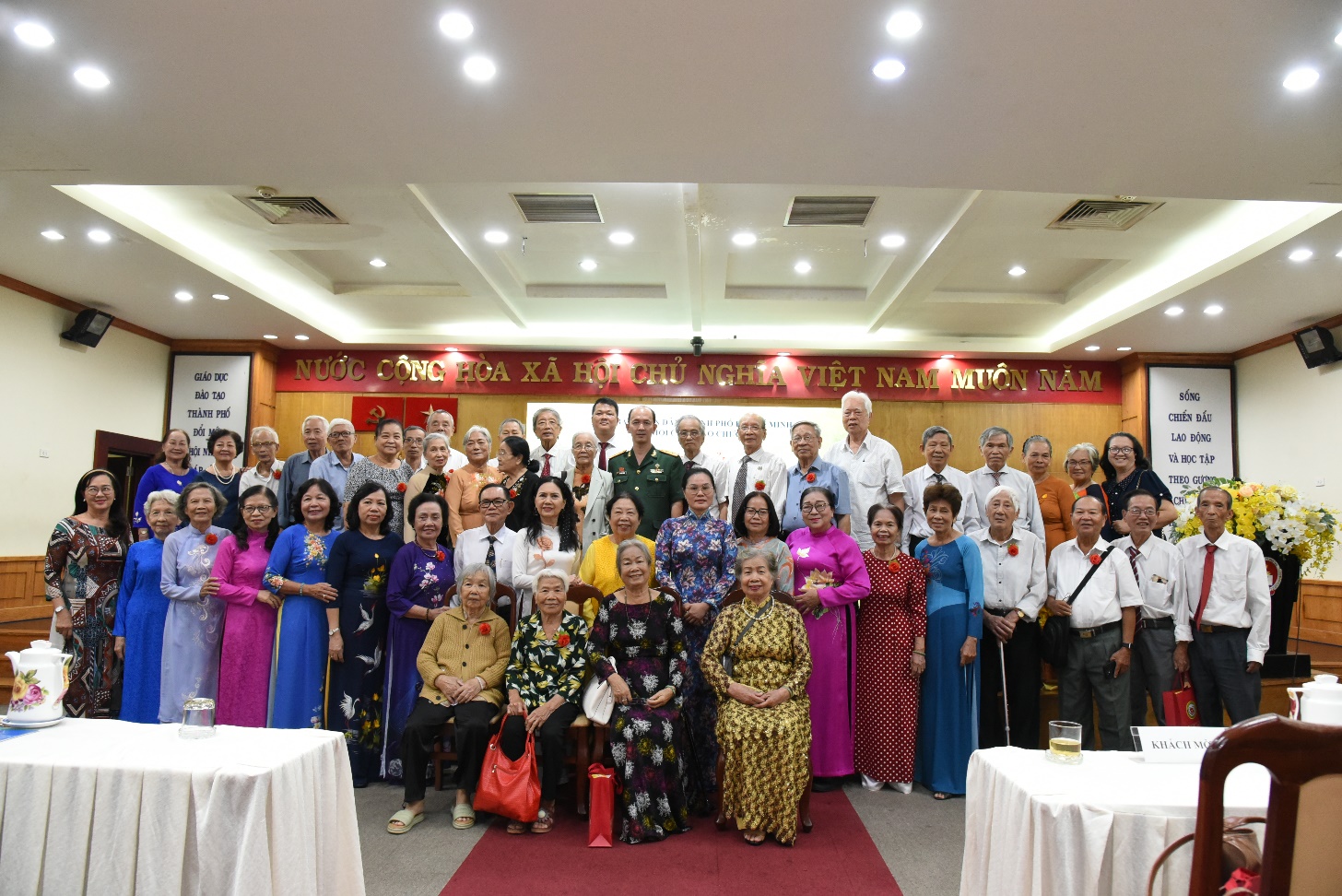 HỌP MẶT NHÀ GIÁO 20
