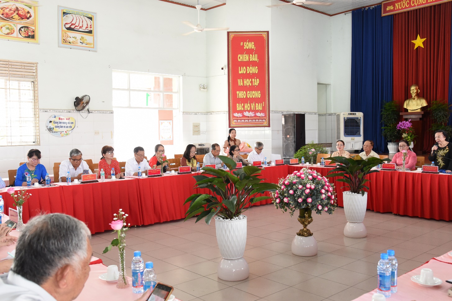 HỘI NGHỊ BAN CHẤP HÀNH HỘI CỰU GIÁO CHỨC THÀNH PHỐ HỒ CHÍ MINH LẦN 2