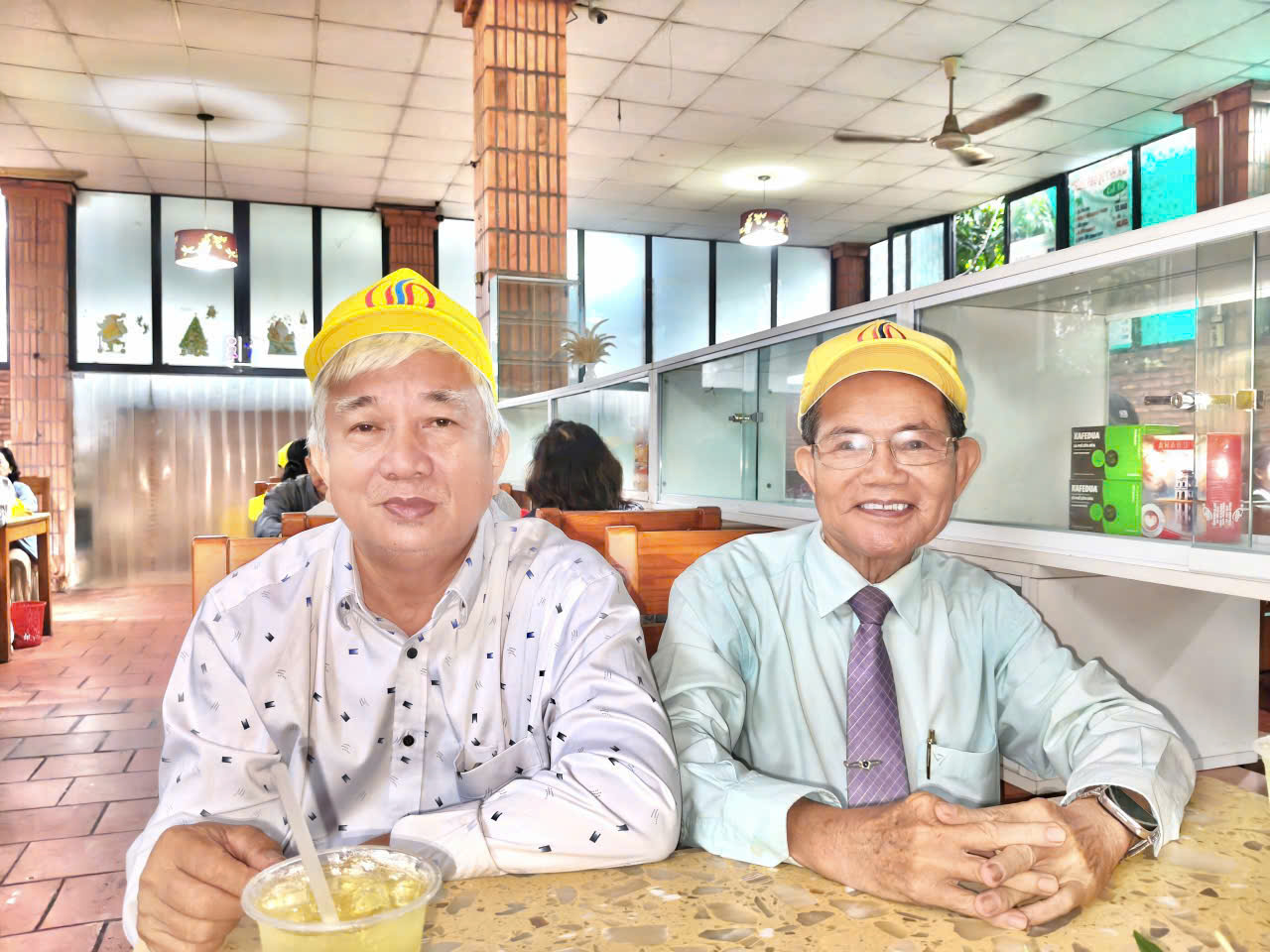 Ngày 28
