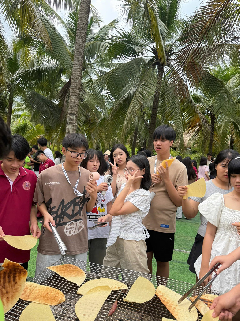 Hoạt Động Trải Nghiệm Ngoại Khóa - Hành Trình Về Nguồn 2025